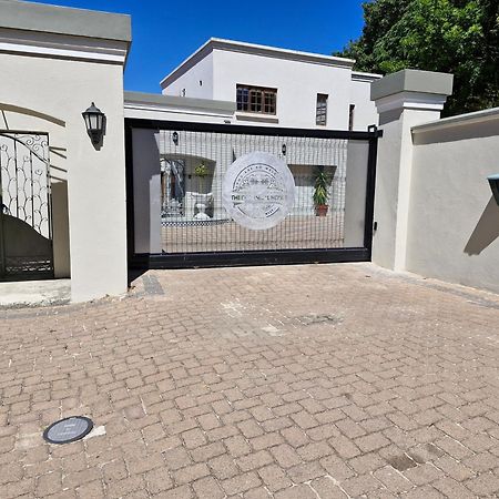 Ferienwohnung The Botanical House Somerset West Exterior foto